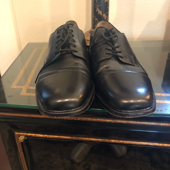 J Murphy by Johnston Murphy  wing tips Black 10 1/2 m great Pre owned main image 7